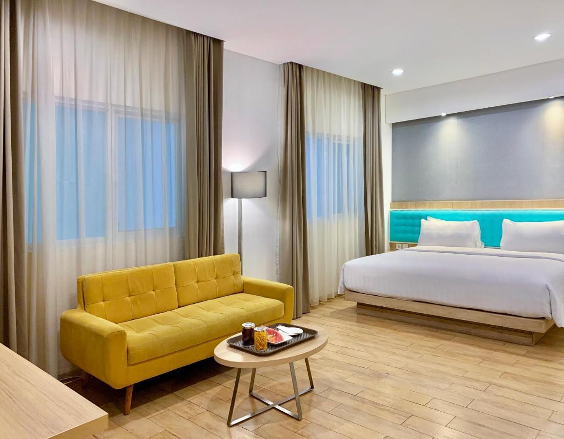 Hotel Santika Kelapa Gading Джакарта Екстер'єр фото