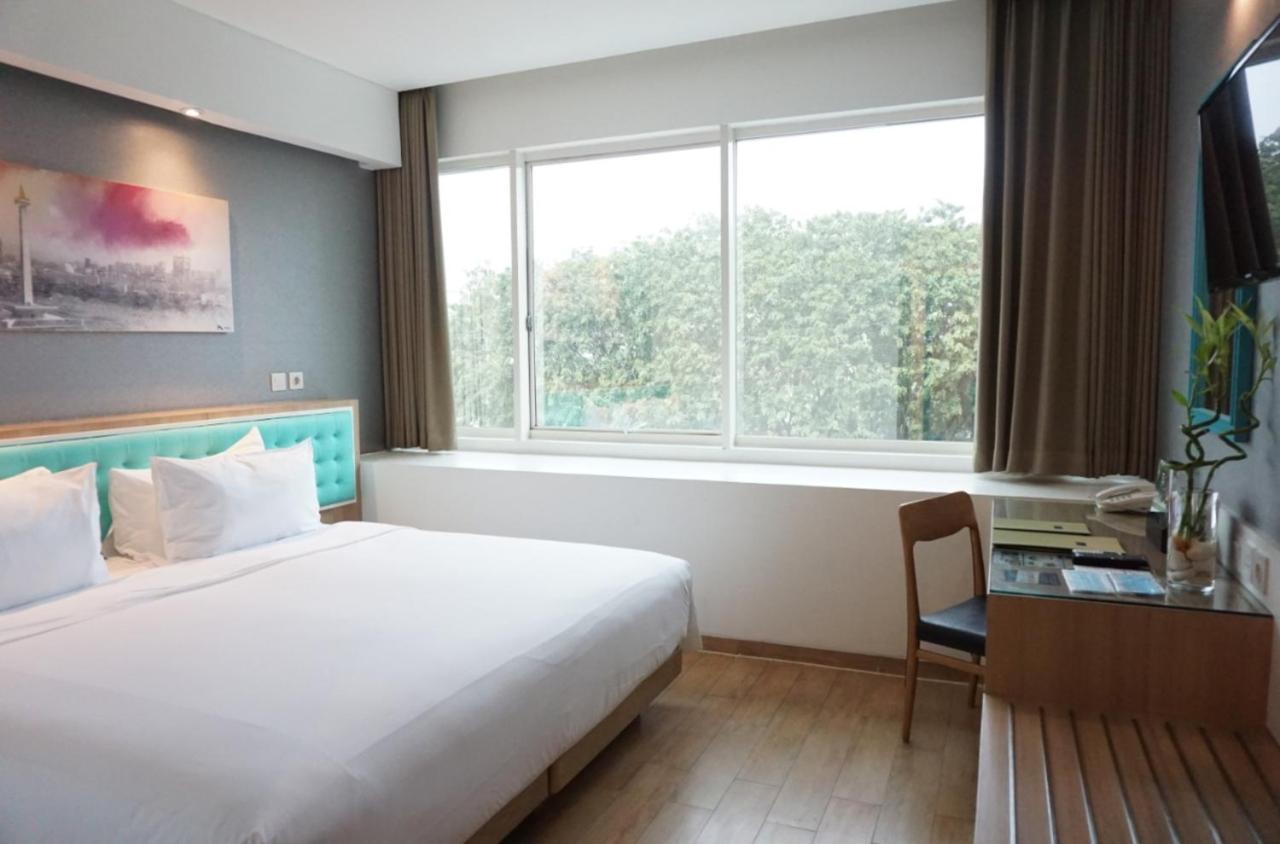 Hotel Santika Kelapa Gading Джакарта Екстер'єр фото
