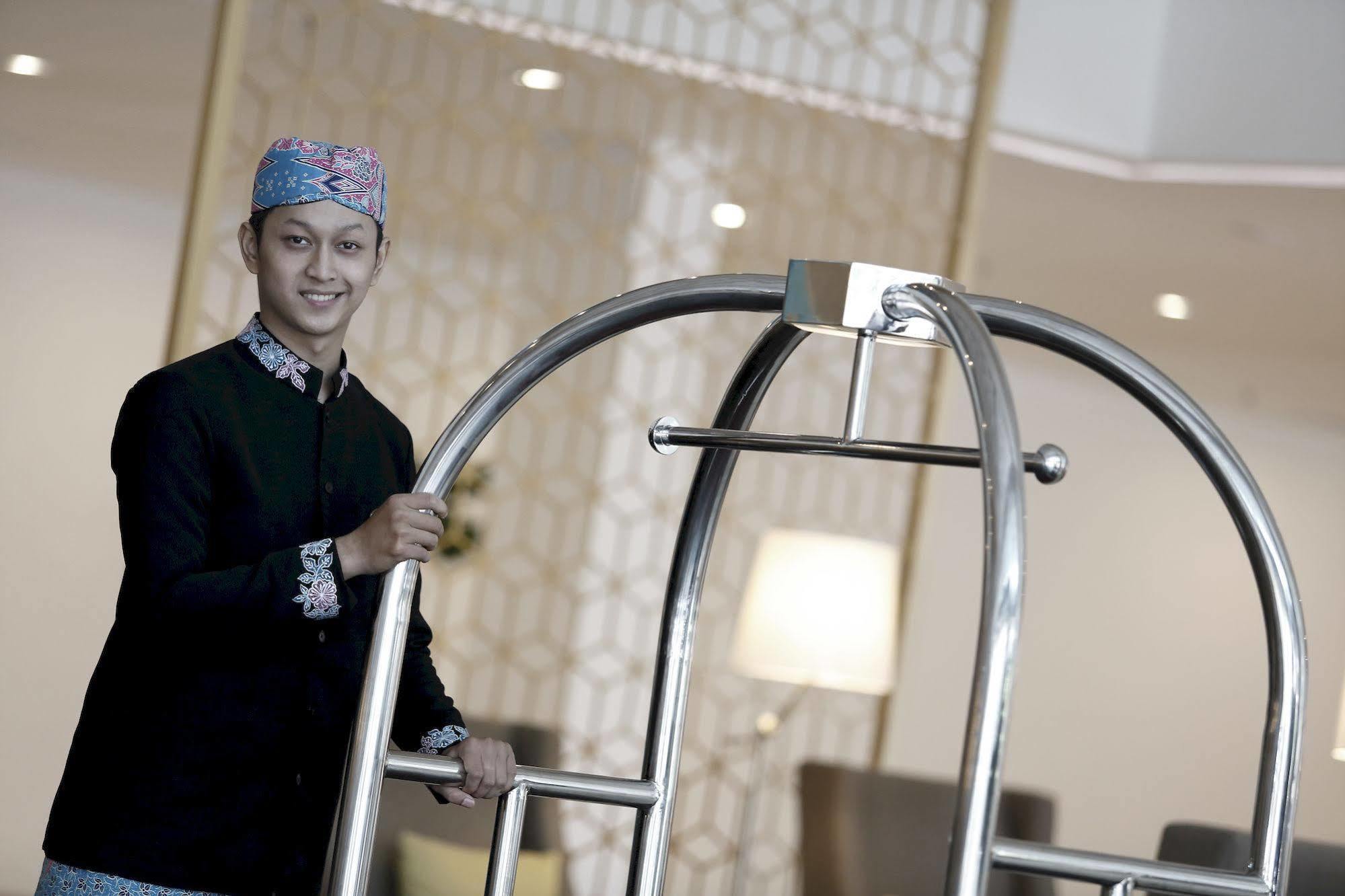 Hotel Santika Kelapa Gading Джакарта Екстер'єр фото